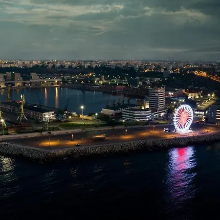 Mirage By The Sea Apartment Mamaia